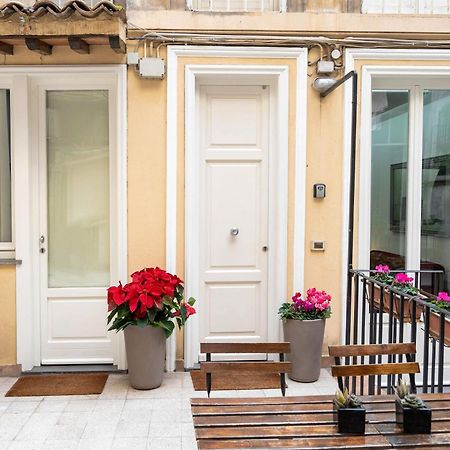 White Style Gambero Apartment Rome Luaran gambar