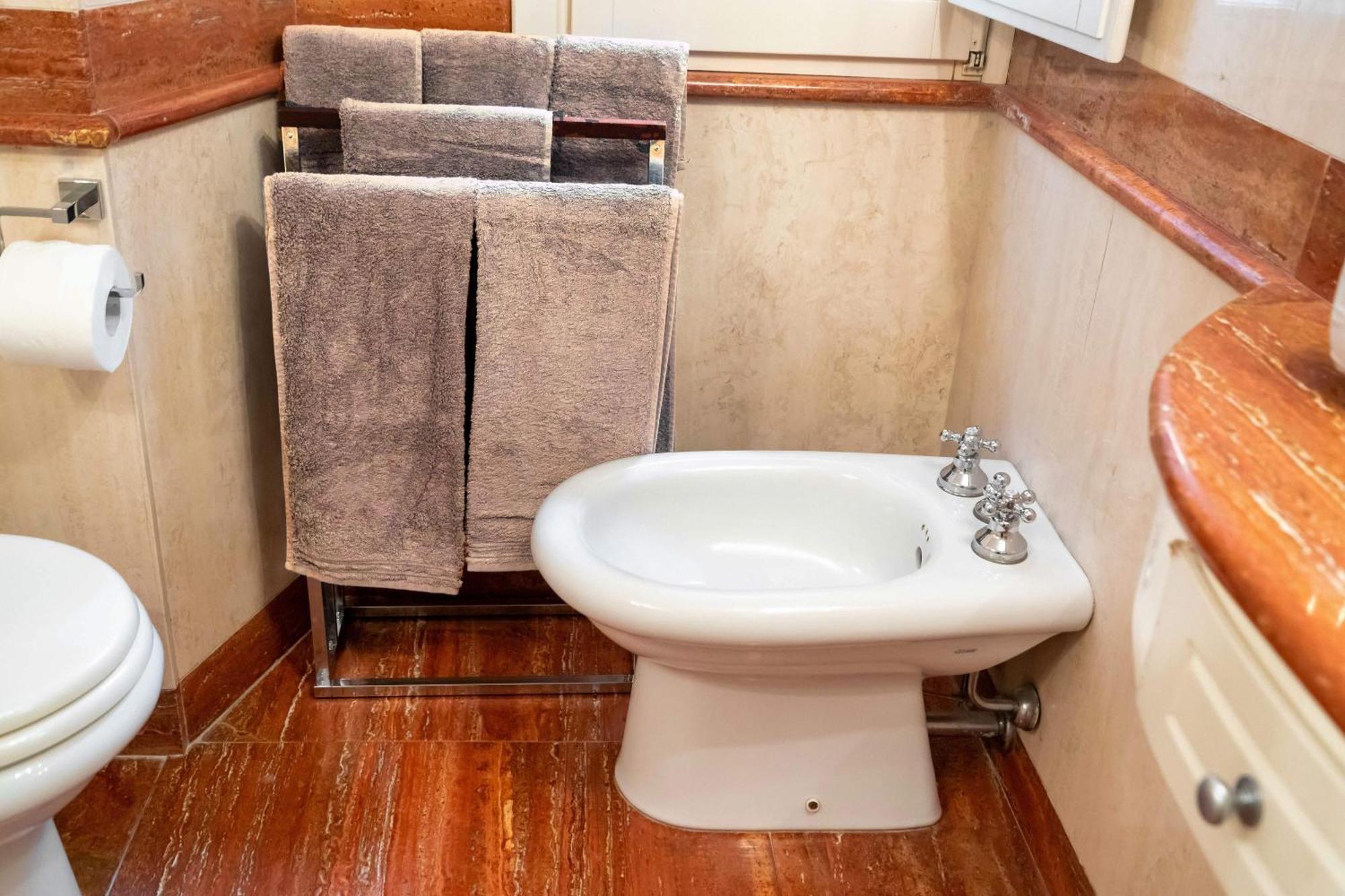 White Style Gambero Apartment Rome Luaran gambar