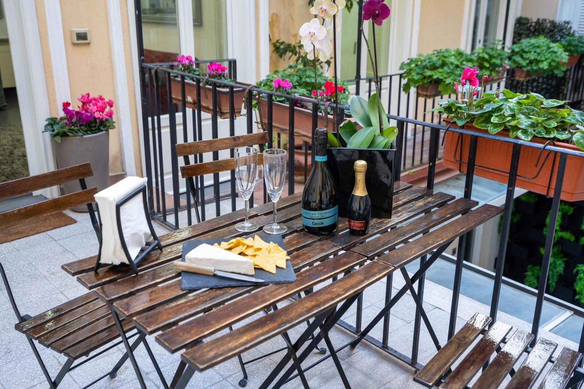 White Style Gambero Apartment Rome Luaran gambar