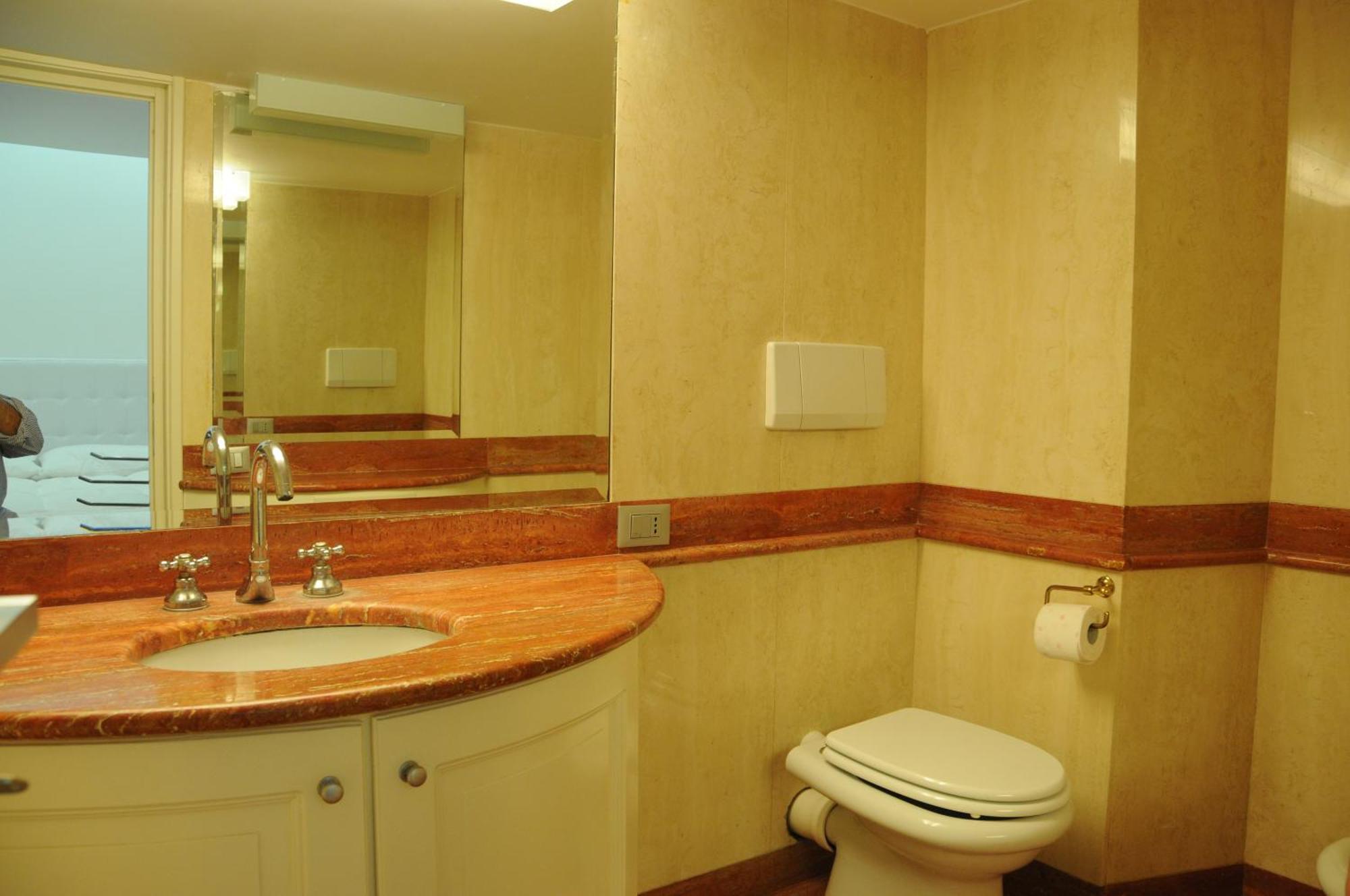 White Style Gambero Apartment Rome Luaran gambar
