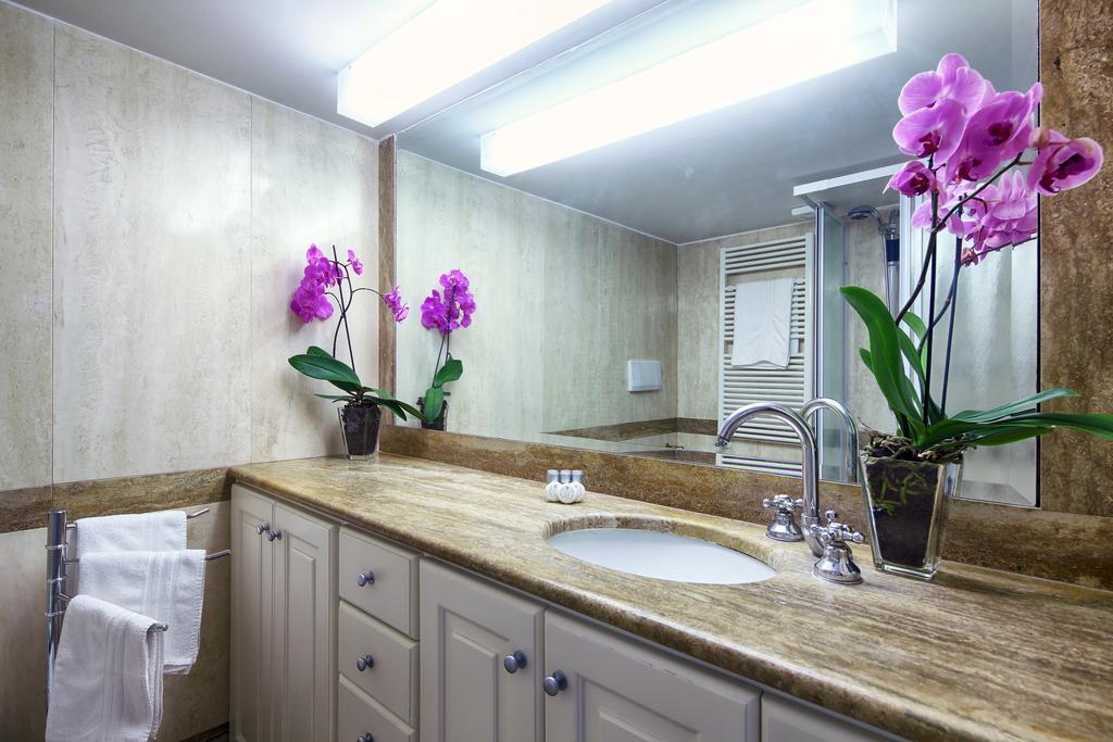 White Style Gambero Apartment Rome Bilik gambar